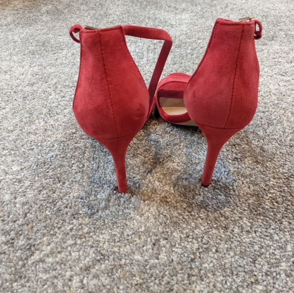ALDO Red Vegan Suede Stilettos 6.5 - Picture 4 of 6